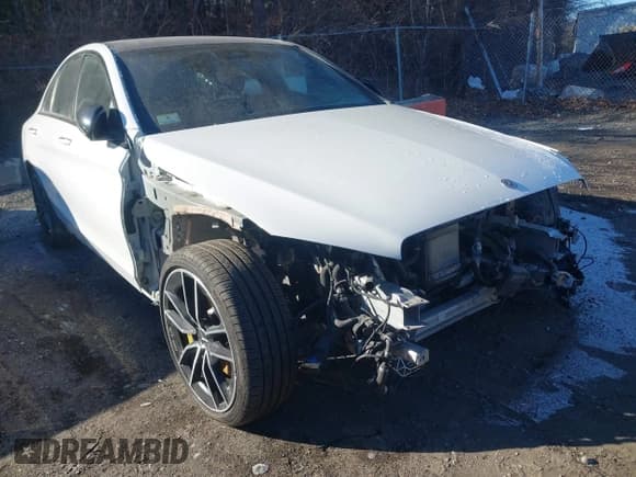 ✅ 2020 Mercedes-Benz C 43 AMG • VIN: W1KWF6EB7LR595358 • Lot: 41310045. Wystawiony na IAAI z przebiegiem Nie podano. Bezpłatny archiwum sprzedaży aukcyjnych z USA i szczegółowy raport historii pojazdu na DreamBid. Zdjęcie 1.