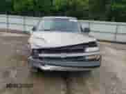 ✅ 2001 Chevrolet Silverado 1500 • VIN: 2GCEC19W211218487 • Lot: 53345414. Wystawiony na Copart z przebiegiem 351 214 mil mil. Skorzystaj z bezpłatnego archiwum sprzedaży aukcyjnych z USA i zobacz szczegółowy raport historii pojazdu na DreamBid. Zdjęcie 5.