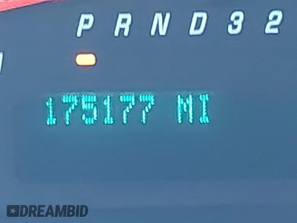 ✅ 2011 Chevrolet Express Cargo • VIN: 1GCSGAFX3B1170378 • Lot: 41610588. Wystawiony na IAAI z przebiegiem 175 177 mil. Bezpłatny archiwum sprzedaży aukcyjnych z USA i szczegółowy raport historii pojazdu na DreamBid. Zdjęcie 15.