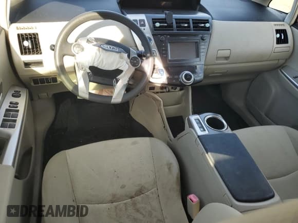 ✅ 2012 Toyota Prius Three • VIN: JTDZN3EU6C3100953 • Lot: 82550775. Wystawiony na Copart z przebiegiem 86 587 mil. Bezpłatny archiwum sprzedaży aukcyjnych z USA i szczegółowy raport historii pojazdu na DreamBid. Zdjęcie 8.