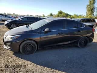 2017 Chevrolet Cruze LT с VIN 1G1BE5SM1H7124779, выставлен на аукционе Copart как лот 81493795 с пробегом 208 072 миль миль и Списание • Salvage title. История ставок и продаж доступна на DreamBid. Изображение 1.