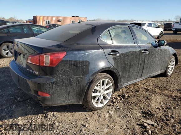 ✅ 2011 Lexus IS 250 • VIN: JTHCF5C21B5048956 • Lot: 93070985. Listed on Copart with 155,364 mi. Free auction sales archive from the USA and detailed vehicle history report at DreamBid. Image 3.