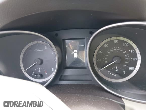 ✅ 2018 Hyundai Santa Fe 2.4L • VIN: 5XYZUDLB9JG509774 • Лот: 43225565. Опубликован ранее на IAAI с пробегом Не указан. Бесплатный доступ к архиву аукционных продаж из США и подробный отчёт об истории автомобиля на DreamBid. Изображение 7.