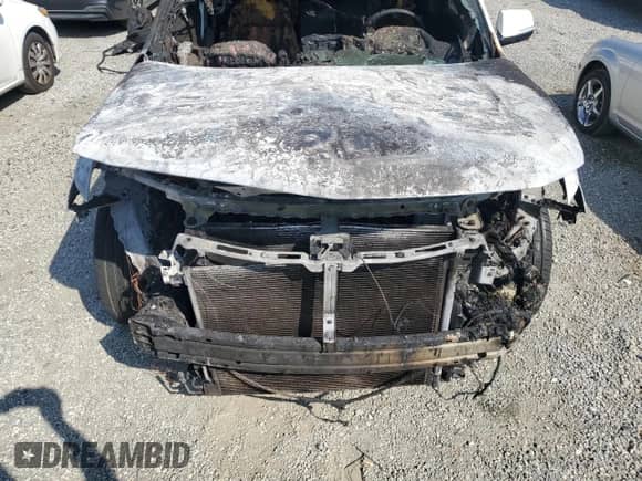 2019 Chevrolet Traverse LT Cloth z VIN 1GNERGKW8KJ121675, wystawiony jako Copart lot #84051555 z przebiegiem Nie podano mil oraz Nie do naprawy • Non repairable. Historia ofert i sprzedaży dostępna na DreamBid. Obrazek 12.