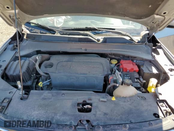 ✅ 2020 Jeep Compass Latitude • VIN: 3C4NJCBB3LT133846 • Lot: 91120035. Listed on Copart with 93,405 mi. Free auction sales archive from the USA and detailed vehicle history report at DreamBid. Image 11.