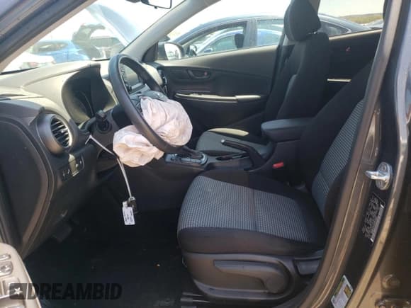 ✅ 2020 Hyundai Kona SEL • VIN: KM8K22AA5LU573202 • Лот: 63812343. Опубликован ранее на Copart с пробегом 41 335 миль. Бесплатный доступ к архиву аукционных продаж из США и подробный отчёт об истории автомобиля на DreamBid. Изображение 7.