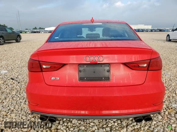 ✅ 2015 Audi S3 Premium Plus • VIN: WAUBFGFF1F1087726 • Lot: 62791435. Wystawiony na Copart z przebiegiem 83 436 mil. Bezpłatny archiwum sprzedaży aukcyjnych z USA i szczegółowy raport historii pojazdu na DreamBid. Zdjęcie 6.