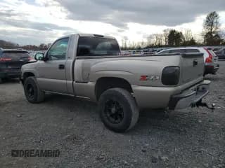 ✅ 2002 Chevrolet Silverado 1500 • VIN: 1GCEK14T72Z177797 • Лот: 79637634. Опубликован ранее на Copart с пробегом 138 935 миль. Бесплатный доступ к архиву аукционных продаж из США и подробный отчёт об истории автомобиля на DreamBid. Изображение 2.