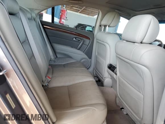 ✅ 2007 Acura RL Technology • VIN: JH4KB16647C003575 • Lot: 82445395. Wystawiony na Copart z przebiegiem 173 840 mil. Bezpłatny archiwum sprzedaży aukcyjnych z USA i szczegółowy raport historii pojazdu na DreamBid. Zdjęcie 10.