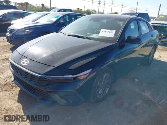 ✅ 2024 Hyundai Elantra SEL • VIN: KMHLM4DG5RU769725 • Lot: 43875207. Listed on IAAI with 47,232 mi. Free auction sales archive from the USA and detailed vehicle history report at DreamBid. Image 2.