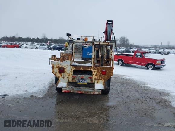 ✅ 2014 Ram 2500 • VIN: 3C7WR5AJ3EG225104 • Lot: 41397520. Wystawiony na IAAI z przebiegiem 128 477 mil. Bezpłatny archiwum sprzedaży aukcyjnych z USA i szczegółowy raport historii pojazdu na DreamBid. Zdjęcie 16.