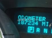 ✅ 2011 Chevrolet Traverse LS • VIN: 1GNKREEDXBJ412194 • Lot: 43304374. Wystawiony na IAAI z przebiegiem 187 234 mil. Bezpłatny archiwum sprzedaży aukcyjnych z USA i szczegółowy raport historii pojazdu na DreamBid. Zdjęcie 15.