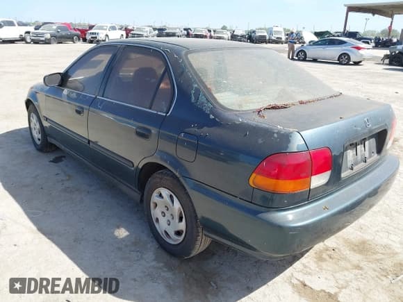 ✅ 1996 Honda Civic LX O • VIN: 2HGEJ667XTH545957 • Лот: 42866308. Опубликован ранее на IAAI с пробегом 217 969 миль. Бесплатный доступ к архиву аукционных продаж из США и подробный отчёт об истории автомобиля на DreamBid. Изображение 3.