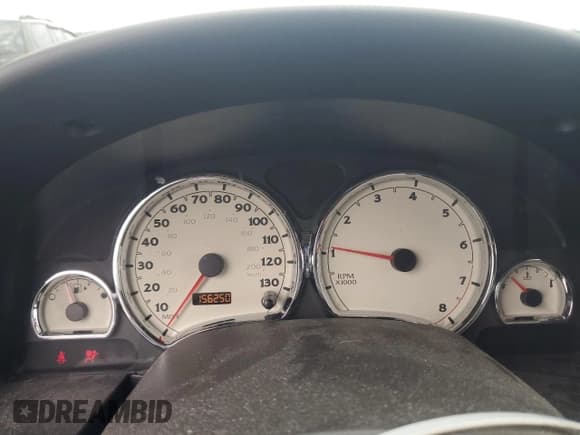 ✅ 2007 Saturn VUE V6 • VIN: 5GZCZ63477S864738 • Lot: 50979595. Wystawiony na Copart z przebiegiem 156 250 mil. Bezpłatny archiwum sprzedaży aukcyjnych z USA i szczegółowy raport historii pojazdu na DreamBid. Zdjęcie 9.