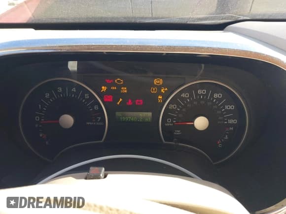 ✅ 2006 Ford Explorer XLS • VIN: 1FMEU72E56UA25727 • Lot: 40819312. Wystawiony na IAAI z przebiegiem 199 740 mil. Bezpłatny archiwum sprzedaży aukcyjnych z USA i szczegółowy raport historii pojazdu na DreamBid. Zdjęcie 7.