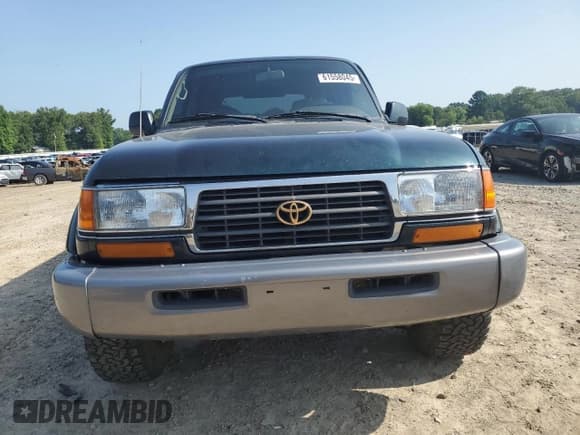 ✅ 1996 Toyota Land Cruiser • VIN: JT3HJ85J2T0131746 • Lot: 61558045. Wystawiony na Copart z przebiegiem 140 981 mil. Bezpłatny archiwum sprzedaży aukcyjnych z USA i szczegółowy raport historii pojazdu na DreamBid. Zdjęcie 5.
