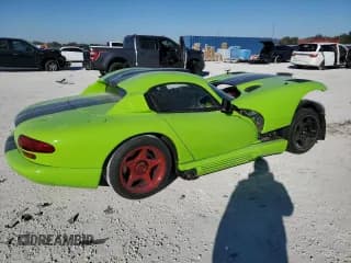 ✅ 1994 Dodge Viper • VIN: 1B3BR65E8RV101309 • Lot: 88095035. Listed on Copart with 70,768 mi. Free auction sales archive from the USA and detailed vehicle history report at DreamBid. Image 3.
