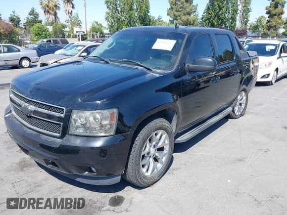 ✅ 2007 Chevrolet Avalanche LTZ • VIN: 3GNFK12357G143573 • Лот: 42762234. Опубликован ранее на IAAI с пробегом 283 869 миль. Бесплатный доступ к архиву аукционных продаж из США и подробный отчёт об истории автомобиля на DreamBid. Изображение 6.