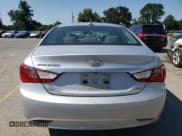 ✅ 2011 Hyundai Sonata SE • VIN: 5NPEC4AC2BH116092 • Lot: 66282124. Listed on Copart with 171,545 mi. Free auction sales archive from the USA and detailed vehicle history report at DreamBid. Image 6.