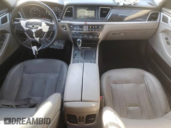 2015 Hyundai Genesis 3.8L z VIN KMHGN4JE7FU034533, wystawiony jako Copart lot #84436414 z przebiegiem 130 784 mil mil oraz Szkoda całkowita • Salvage title. Historia ofert i sprzedaży dostępna na DreamBid. Obrazek 8.