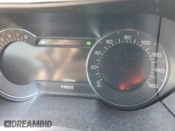 ✅ 2016 Lincoln MKZ • VIN: 3LN6L2GK2GR633528 • Лот: 84655245. Опубликован ранее на Copart с пробегом 192 664 миль. Бесплатный доступ к архиву аукционных продаж из США и подробный отчёт об истории автомобиля на DreamBid. Изображение 7.