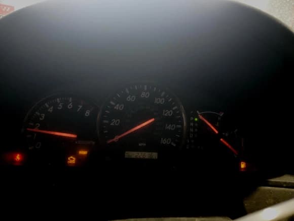 ✅ 2004 Toyota Solara SE • VIN: 4T1CE38P24U796844 • Lot: 46480015. Listed on Copart with 226,161 mi. Free auction sales archive from the USA and detailed vehicle history report at DreamBid. Image 9.