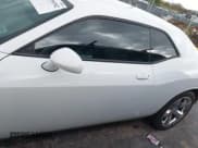 ✅ 2013 Dodge Challenger R/T Classic • VIN: 2C3CDYBTXDH528223 • Lot: 43759702. Wystawiony na IAAI z przebiegiem 203 806 mil. Bezpłatny archiwum sprzedaży aukcyjnych z USA i szczegółowy raport historii pojazdu na DreamBid. Zdjęcie 14.