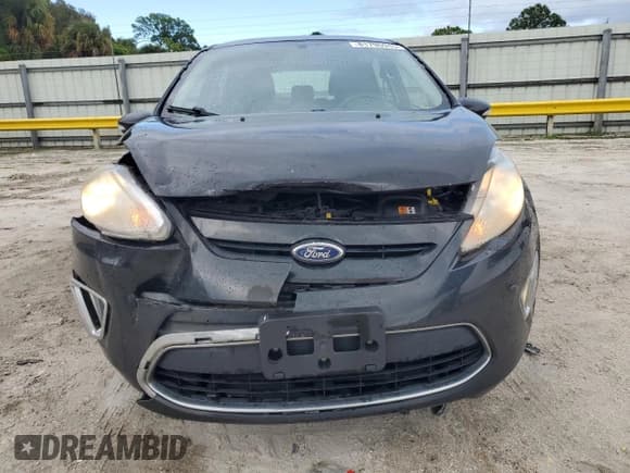 ✅ 2013 Ford Fiesta Titanium • VIN: 3FADP4FJ8DM223805 • Лот: 81796945. Опубликован ранее на Copart с пробегом 92 685 миль. Бесплатный доступ к архиву аукционных продаж из США и подробный отчёт об истории автомобиля на DreamBid. Изображение 5.