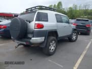 ✅ 2008 Toyota FJ Cruiser • VIN: JTEBU11F88K013869 • Lot: 42020754. Wystawiony na IAAI z przebiegiem 154 216 mil. Bezpłatny archiwum sprzedaży aukcyjnych z USA i szczegółowy raport historii pojazdu na DreamBid. Zdjęcie 4.