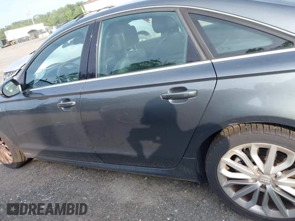 ✅ 2014 Audi A6 Prestige • VIN: WAUHGAFC0EN048045 • Lot: 42582288. Listed on IAAI with 150,114 mi. Free auction sales archive from the USA and detailed vehicle history report at DreamBid. Image 14.