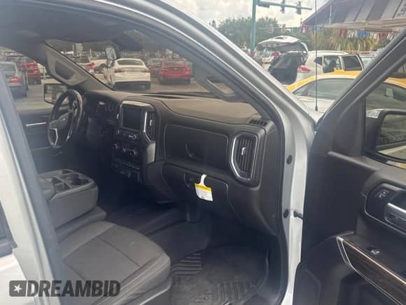 2020 Chevrolet Silverado 1500 LT z VIN 3GCUYDED6LG242515, wystawiony jako Copart lot #71239375 z przebiegiem 180 547 mil mil oraz Czysty tytuł • Clean title. Historia ofert i sprzedaży dostępna na DreamBid. Obrazek 5.