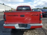 ✅ 2002 Dodge Dakota Sport • VIN: 1B7GG32N22S510037 • Lot: 77149424. Wystawiony na Copart z przebiegiem 91 256 mil. Bezpłatny archiwum sprzedaży aukcyjnych z USA i szczegółowy raport historii pojazdu na DreamBid. Zdjęcie 6.