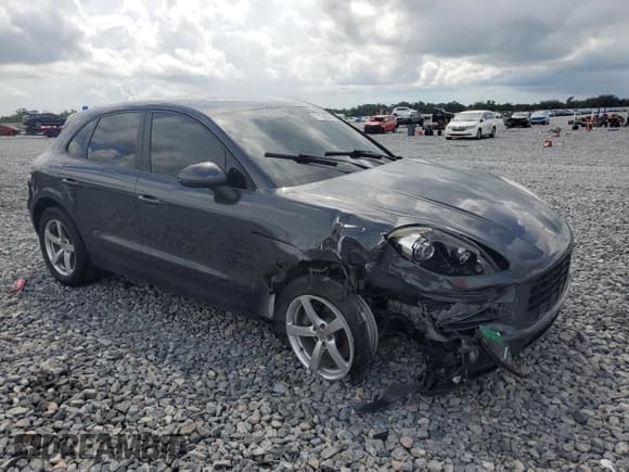 ✅ 2017 Porsche Macan • VIN: WP1AA2A5XHLB08514 • Лот: 71134395. Опубликован ранее на Copart с пробегом 52 798 миль. Бесплатный доступ к архиву аукционных продаж из США и подробный отчёт об истории автомобиля на DreamBid. Изображение 4.