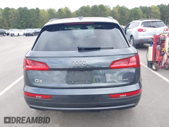✅ 2020 Audi Q5 Premium Plus • VIN: WA1BNAFY7L2036929 • Lot: 43409370. Wystawiony na IAAI z przebiegiem 65 514 mil. Bezpłatny archiwum sprzedaży aukcyjnych z USA i szczegółowy raport historii pojazdu na DreamBid. Zdjęcie 16.