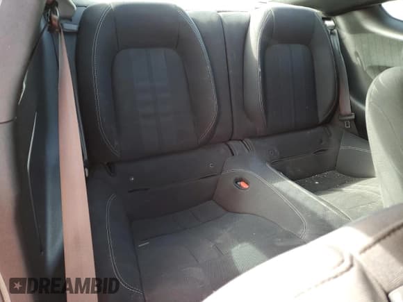 ✅ 2021 Ford Mustang GT Premium • VIN: 1FA6P8CF6M5133557 • Lot: 86133525. Wystawiony na Copart z przebiegiem 58 403 mil. Bezpłatny archiwum sprzedaży aukcyjnych z USA i szczegółowy raport historii pojazdu na DreamBid. Zdjęcie 10.