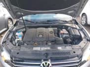 ✅ 2013 Volkswagen Passat SE • VIN: 1VWBP7A33DC130314 • Lot: 43489703. Wystawiony na IAAI z przebiegiem 113 324 mil. Bezpłatny archiwum sprzedaży aukcyjnych z USA i szczegółowy raport historii pojazdu na DreamBid. Zdjęcie 10.