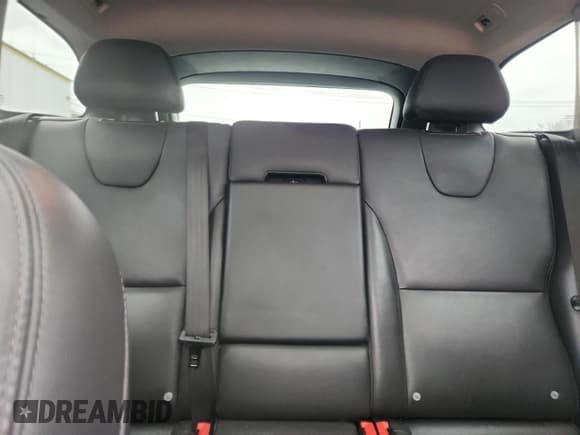 ✅ 2016 Volvo XC60 T5 Premier • VIN: YV4612RK6G2785045 • Лот: 92066095. Опубликован ранее на Copart с пробегом 145 041 миль. Бесплатный доступ к архиву аукционных продаж из США и подробный отчёт об истории автомобиля на DreamBid. Изображение 10.