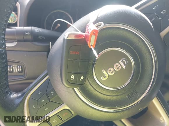 ✅ 2017 Jeep Renegade Latitude • VIN: ZACCJABB5HPG25210 • Лот: 42194543. Опубликован ранее на IAAI с пробегом 115 856 миль. Бесплатный доступ к архиву аукционных продаж из США и подробный отчёт об истории автомобиля на DreamBid. Изображение 11.