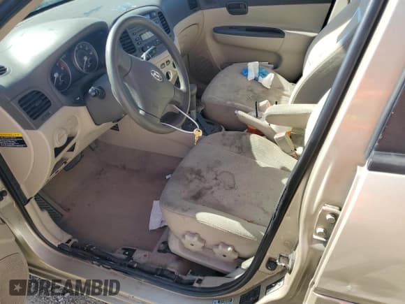 ✅ 2007 Hyundai Accent GLS • VIN: KMHCN46C37U099600 • Лот: 57469855. Опубликован ранее на Copart с пробегом 87 276 миль. Бесплатный доступ к архиву аукционных продаж из США и подробный отчёт об истории автомобиля на DreamBid. Изображение 7.