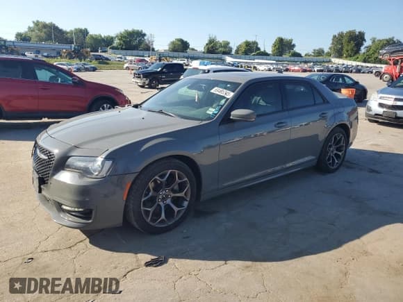 ✅ 2017 Chrysler 300 S Alloy Edition • VIN: 2C3CCABT7HH521827 • Lot: 69485345. Listed on Copart with 91,480 mi. Free auction sales archive from the USA and detailed vehicle history report at DreamBid. Image 1.
