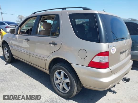 ✅ 2002 Mercedes-Benz M 320/430/500 • VIN: 4JGAB54E52A298975 • Lot: 41985135. Listed on IAAI with 278,592 mi. Free auction sales archive from the USA and detailed vehicle history report at DreamBid. Image 3.