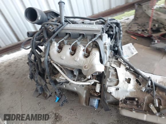 ✅ 2022 Chevrolet Silverado 1500 LT Trail Boss • VIN: 1GCPYFED1NZ184132 • Lot: 40004668. Wystawiony na IAAI z przebiegiem Nie podano. Bezpłatny archiwum sprzedaży aukcyjnych z USA i szczegółowy raport historii pojazdu na DreamBid. Zdjęcie 13.