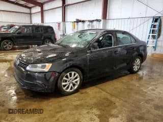 ✅ 2013 Volkswagen Jetta SE • VIN: 3VWBX7AJ2DM433307 • Lot: 56095105. Listed on Copart with 247,383 mi. Free auction sales archive from the USA and detailed vehicle history report at DreamBid. Image 1.