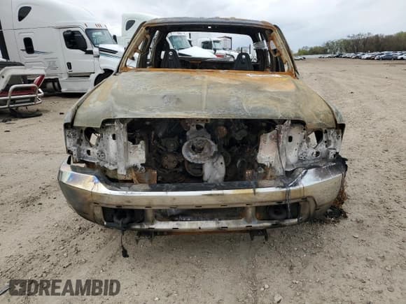 ✅ 2004 Ford F-350 XL • VIN: 1FTSW31PX4EA85099 • Lot: 48796985. Listed on Copart with Not provided. Free auction sales archive from the USA and detailed vehicle history report at DreamBid. Image 5.