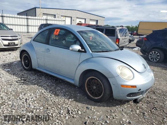 ✅ 2010 Volkswagen Beetle • VIN: 3VWPW3AG3AM013413 • Лот: 56049415. Опубликован ранее на Copart с пробегом Не указан. Бесплатный доступ к архиву аукционных продаж из США и подробный отчёт об истории автомобиля на DreamBid. Изображение 4.