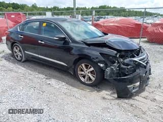 ✅ 2015 Nissan Altima SV • VIN: 1N4AL3AP7FC202386 • Lot: 42984073. Wystawiony na IAAI z przebiegiem Nie podano. Bezpłatny archiwum sprzedaży aukcyjnych z USA i szczegółowy raport historii pojazdu na DreamBid. Zdjęcie 1.