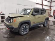 ✅ 2015 Jeep Renegade Trailhawk • VIN: ZACCJBCT5FPC24556 • Lot: 43399866. Wystawiony na IAAI z przebiegiem Nie podano. Bezpłatny archiwum sprzedaży aukcyjnych z USA i szczegółowy raport historii pojazdu na DreamBid. Zdjęcie 2.