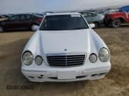 ✅ 2000 Mercedes-Benz E • VIN: WDBJF65G7YA957337 • Лот: 57074095. Опубликован ранее на Copart с пробегом 211 493 миль. Бесплатный доступ к архиву аукционных продаж из США и подробный отчёт об истории автомобиля на DreamBid. Изображение 5.