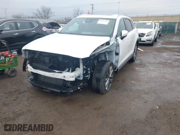 ✅ 2019 Mazda CX-9 Grand Touring • VIN: JM3TCBDY5K0326600 • Lot: 43697972. Listed on IAAI with 32,334 mi. Free auction sales archive from the USA and detailed vehicle history report at DreamBid. Image 6.