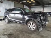 ✅ 2015 Audi Q7 Premium • VIN: WA1CGAFEXFD007826 • Lot: 84288835. Wystawiony na Copart z przebiegiem 126 980 mil. Bezpłatny archiwum sprzedaży aukcyjnych z USA i szczegółowy raport historii pojazdu na DreamBid. Zdjęcie 4.